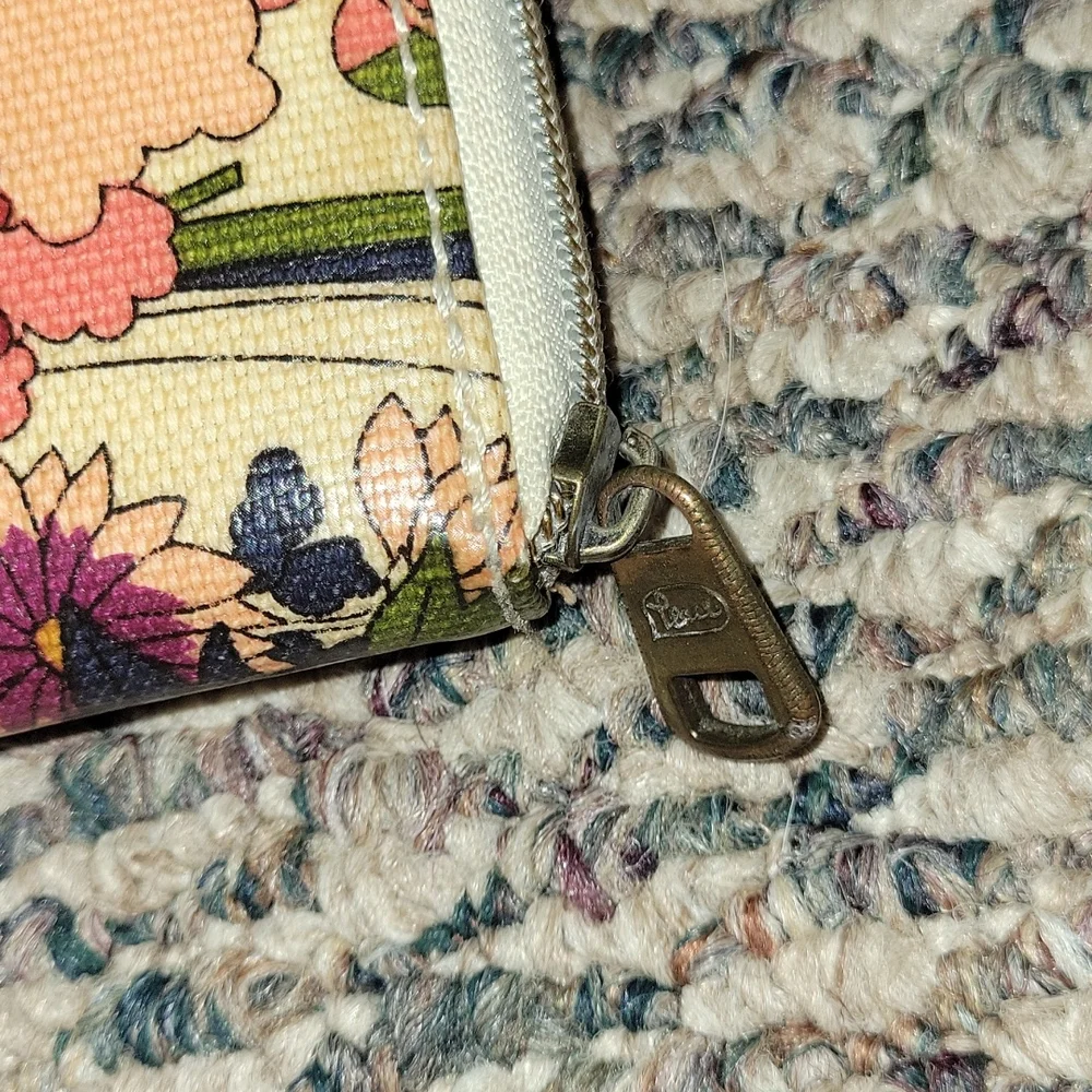 Sakroots colorful wallet wristlet
